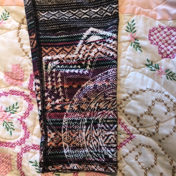 Leggings - Picture 2 of 4